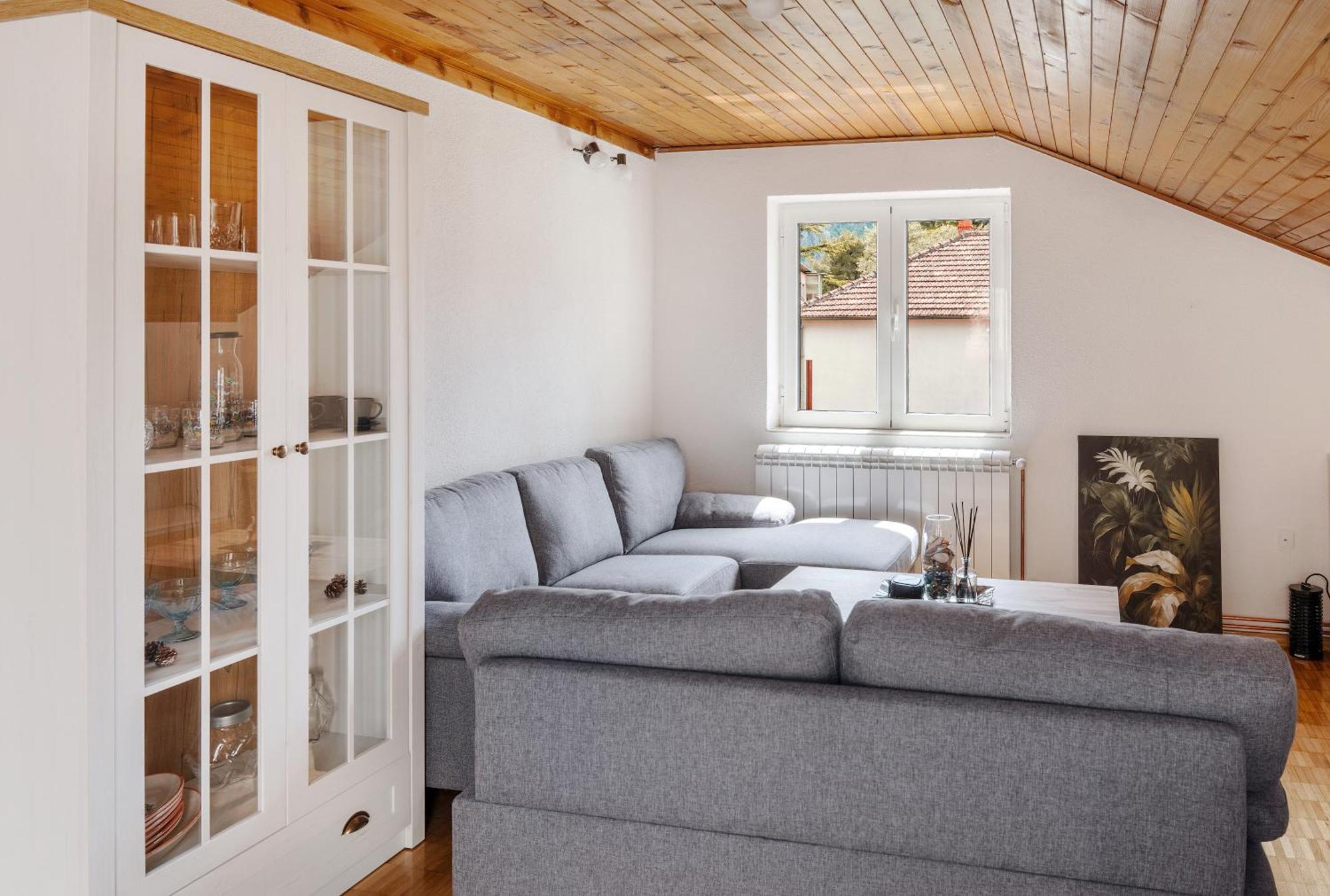 Apartment Busola Котор Екстериор снимка